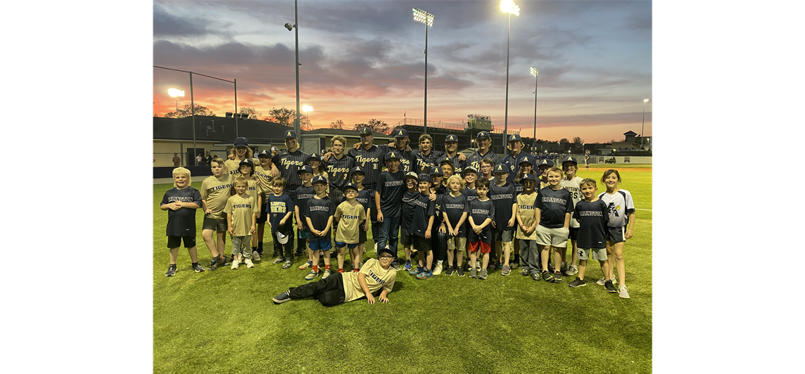 Arlington High School ASBL Night